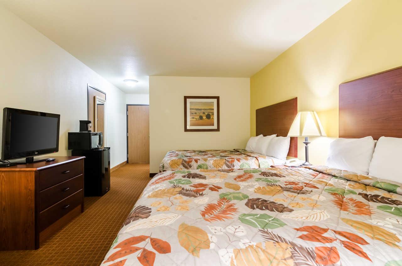 Rodeway Inn Larned Εξωτερικό φωτογραφία