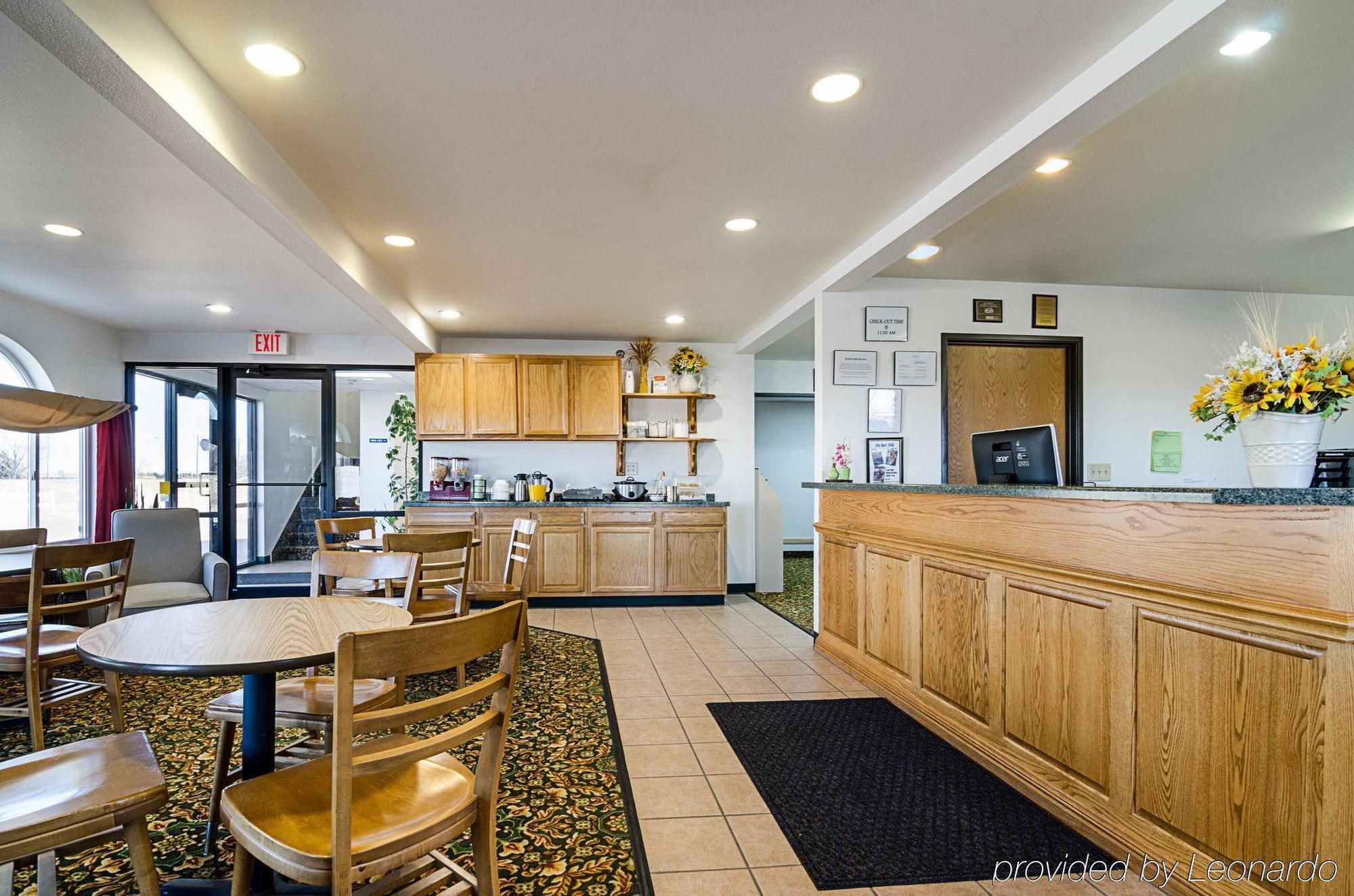 Rodeway Inn Larned Εξωτερικό φωτογραφία